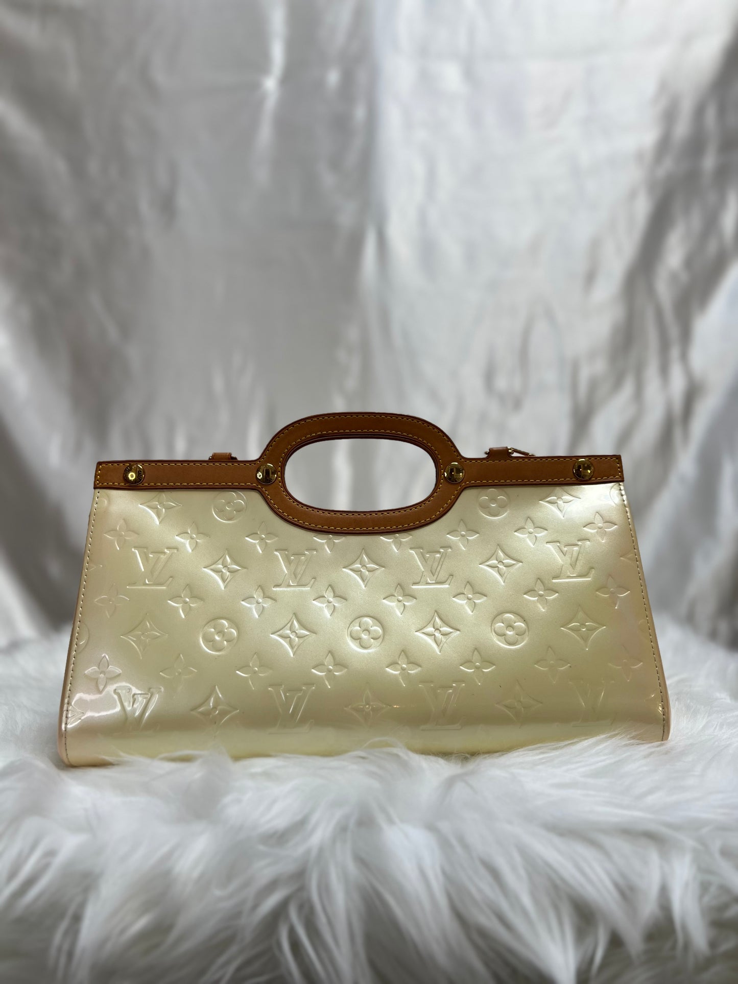 Louis Vuitton Vernis Yellow Roxbury 2-way bag